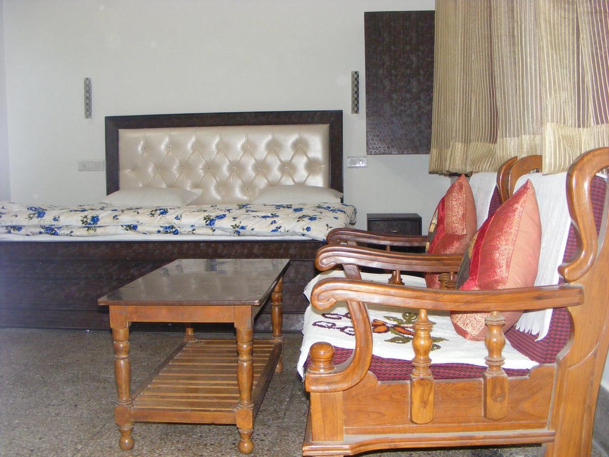 Hotel Vacation Jaipur Bagian luar foto