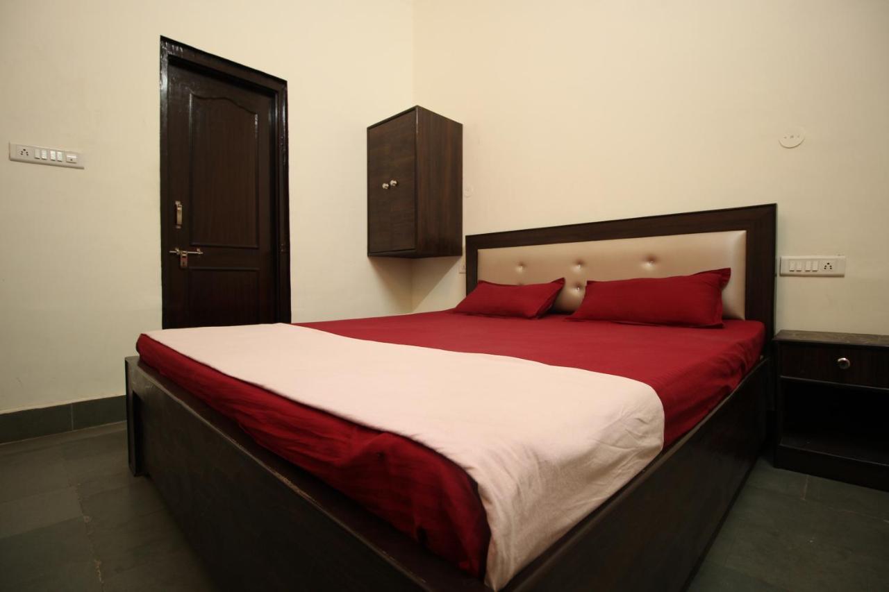 Hotel Vacation Jaipur Bagian luar foto